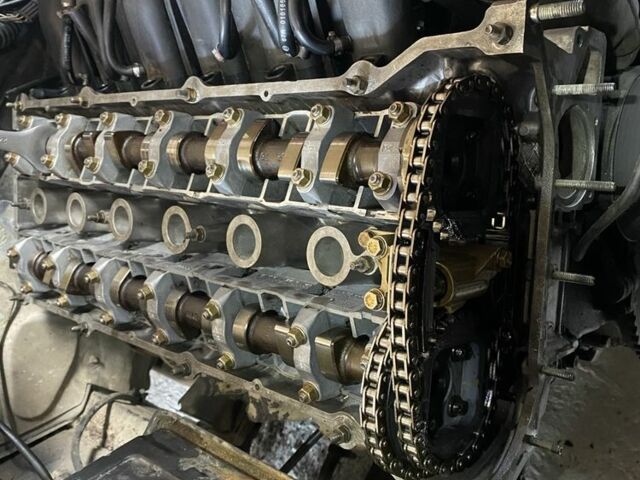 Черный БМВ 5 Серия, объемом двигателя 2 л и пробегом 600 тыс. км за 2500 $, фото 2 на Automoto.ua