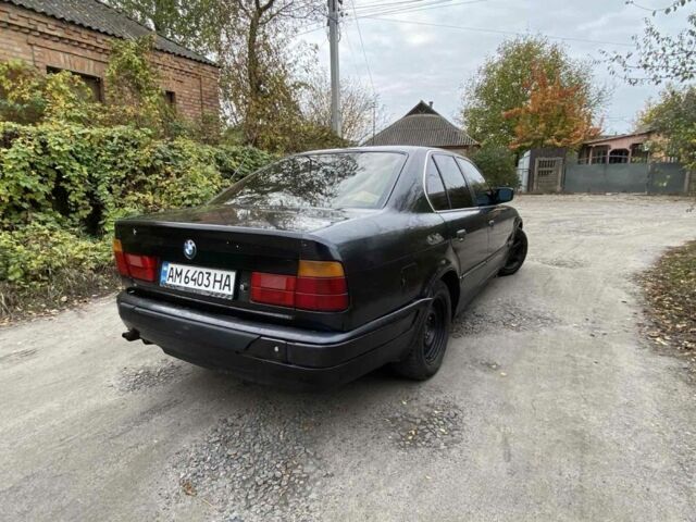 Черный БМВ 5 Серия, объемом двигателя 2 л и пробегом 300 тыс. км за 1800 $, фото 3 на Automoto.ua