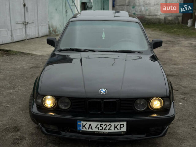 Черный БМВ 5 Серия, объемом двигателя 3.43 л и пробегом 404 тыс. км за 5500 $, фото 9 на Automoto.ua