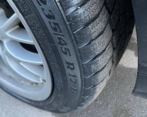 Черный БМВ 5 Серия, объемом двигателя 3.5 л и пробегом 488 тыс. км за 7300 $, фото 23 на Automoto.ua