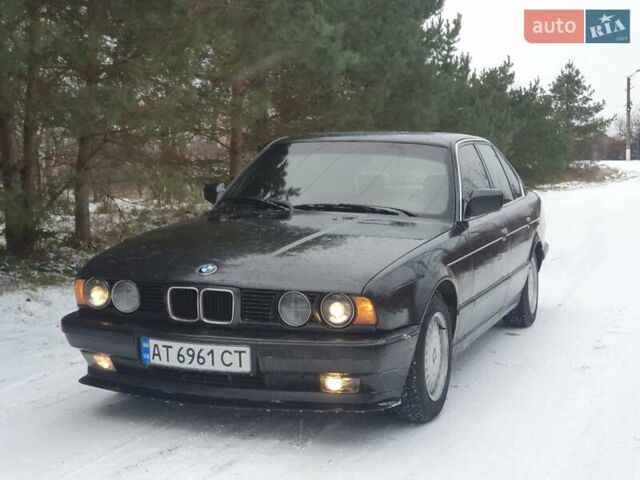 Черный БМВ 5 Серия, объемом двигателя 2 л и пробегом 375 тыс. км за 2900 $, фото 2 на Automoto.ua