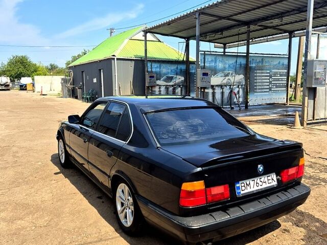 Черный БМВ 5 Серия, объемом двигателя 2.5 л и пробегом 280 тыс. км за 3700 $, фото 2 на Automoto.ua