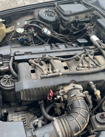 Черный БМВ 5 Серия, объемом двигателя 2.5 л и пробегом 400 тыс. км за 2900 $, фото 21 на Automoto.ua