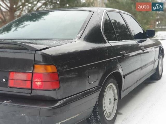 Черный БМВ 5 Серия, объемом двигателя 2 л и пробегом 375 тыс. км за 2900 $, фото 8 на Automoto.ua