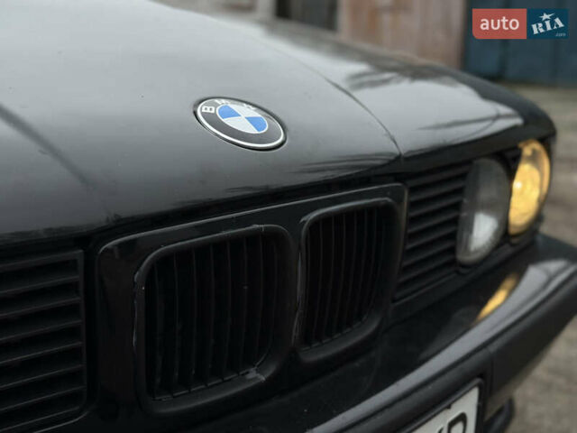 Черный БМВ 5 Серия, объемом двигателя 3.43 л и пробегом 404 тыс. км за 5500 $, фото 12 на Automoto.ua