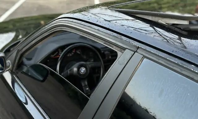 Черный БМВ 5 Серия, объемом двигателя 2.4 л и пробегом 215 тыс. км за 2000 $, фото 5 на Automoto.ua