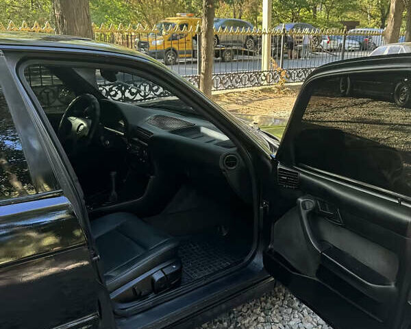 Черный БМВ 5 Серия, объемом двигателя 2 л и пробегом 340 тыс. км за 2300 $, фото 5 на Automoto.ua