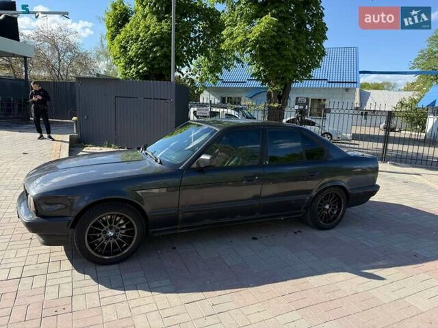 Черный БМВ 5 Серия, объемом двигателя 2.49 л и пробегом 10 тыс. км за 4000 $, фото 2 на Automoto.ua