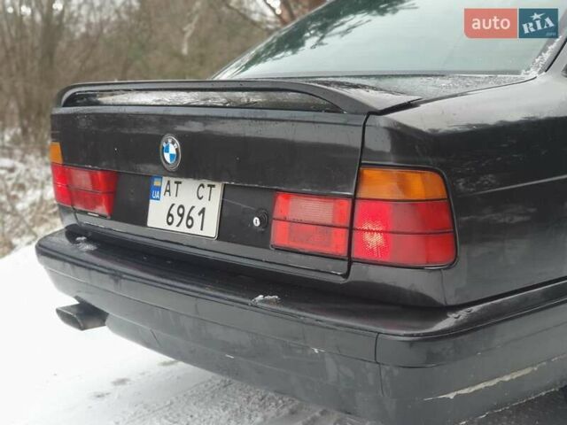 Черный БМВ 5 Серия, объемом двигателя 2 л и пробегом 375 тыс. км за 2900 $, фото 7 на Automoto.ua