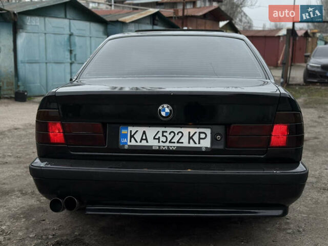 Черный БМВ 5 Серия, объемом двигателя 3.43 л и пробегом 404 тыс. км за 5500 $, фото 4 на Automoto.ua