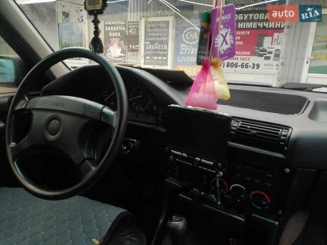 Чорний БМВ 5 Серія, об'ємом двигуна 1.99 л та пробігом 350 тис. км за 3500 $, фото 16 на Automoto.ua