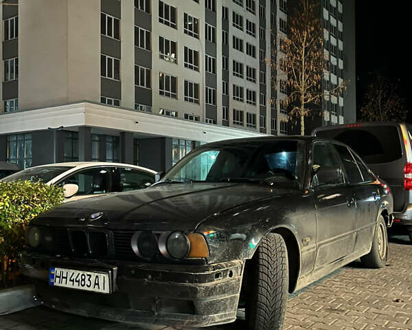Черный БМВ 5 Серия, объемом двигателя 2 л и пробегом 340 тыс. км за 2300 $, фото 7 на Automoto.ua