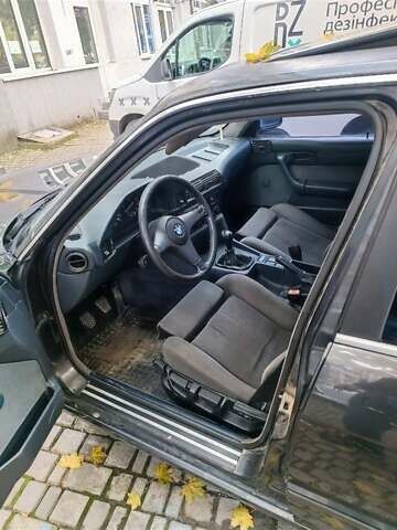 Черный БМВ 5 Серия, объемом двигателя 2.5 л и пробегом 290 тыс. км за 3200 $, фото 7 на Automoto.ua
