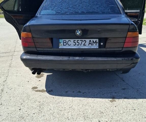 Черный БМВ 5 Серия, объемом двигателя 2.5 л и пробегом 299 тыс. км за 1750 $, фото 19 на Automoto.ua