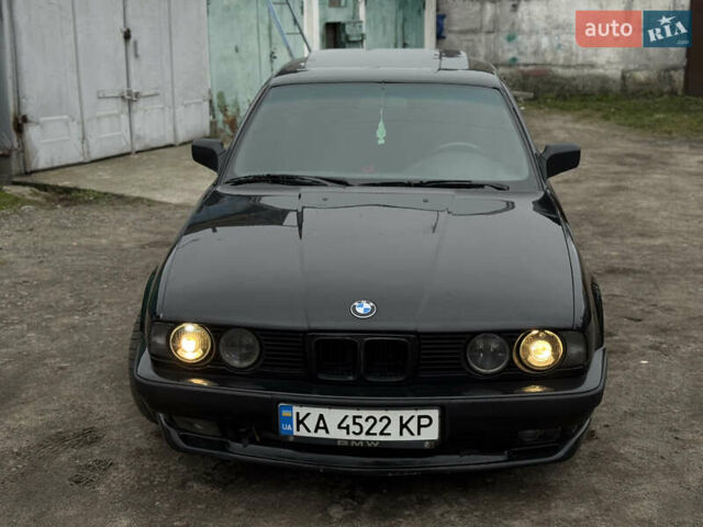 Черный БМВ 5 Серия, объемом двигателя 3.43 л и пробегом 404 тыс. км за 5500 $, фото 16 на Automoto.ua