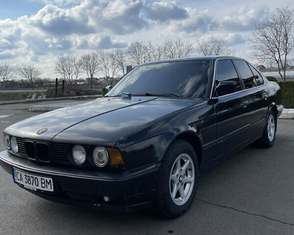 Чорний БМВ 5 Серія, об'ємом двигуна 2.5 л та пробігом 400 тис. км за 2300 $, фото 2 на Automoto.ua