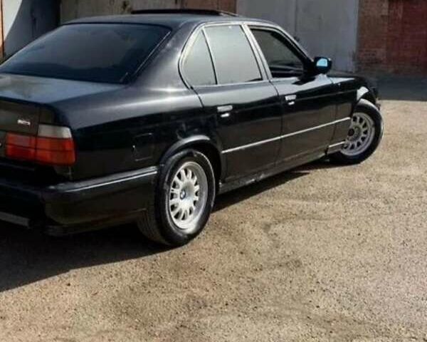 Черный БМВ 5 Серия, объемом двигателя 1.99 л и пробегом 385 тыс. км за 1900 $, фото 4 на Automoto.ua