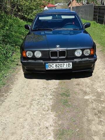 Черный БМВ 5 Серия, объемом двигателя 2.5 л и пробегом 290 тыс. км за 3200 $, фото 13 на Automoto.ua