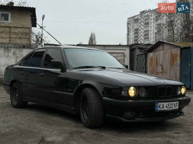 Черный БМВ 5 Серия, объемом двигателя 3.43 л и пробегом 404 тыс. км за 5500 $, фото 10 на Automoto.ua