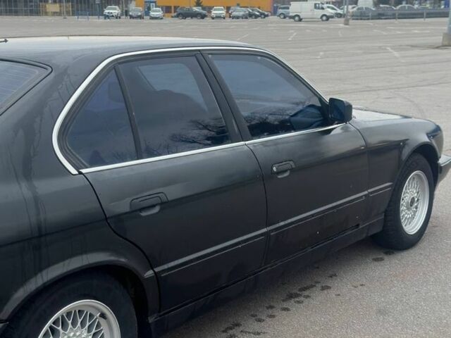 Черный БМВ 5 Серия, объемом двигателя 2.5 л и пробегом 400 тыс. км за 2200 $, фото 11 на Automoto.ua