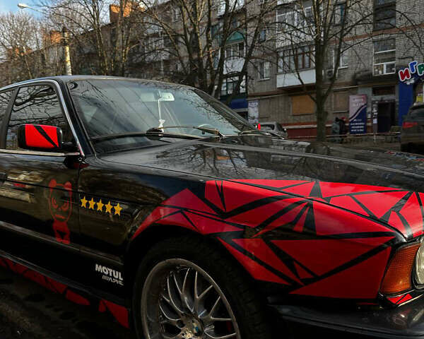 Черный БМВ 5 Серия, объемом двигателя 3.43 л и пробегом 300 тыс. км за 3000 $, фото 3 на Automoto.ua
