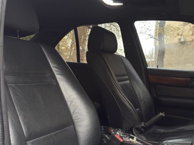 Черный БМВ 5 Серия, объемом двигателя 2.9 л и пробегом 147 тыс. км за 7500 $, фото 19 на Automoto.ua