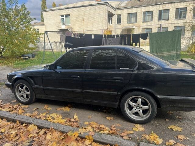 Черный БМВ 5 Серия, объемом двигателя 2 л и пробегом 250 тыс. км за 2700 $, фото 4 на Automoto.ua