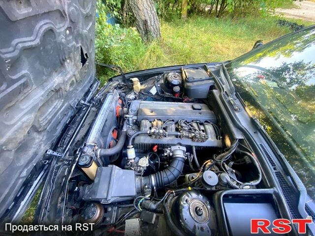 Черный БМВ 5 Серия, объемом двигателя 2 л и пробегом 400 тыс. км за 2800 $, фото 4 на Automoto.ua