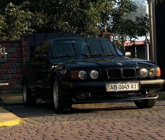 Черный БМВ 5 Серия, объемом двигателя 2 л и пробегом 400 тыс. км за 1700 $, фото 5 на Automoto.ua