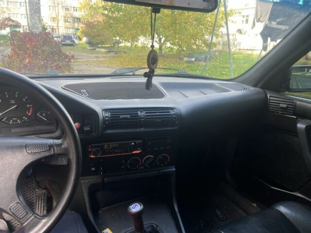 Черный БМВ 5 Серия, объемом двигателя 2 л и пробегом 250 тыс. км за 2700 $, фото 7 на Automoto.ua