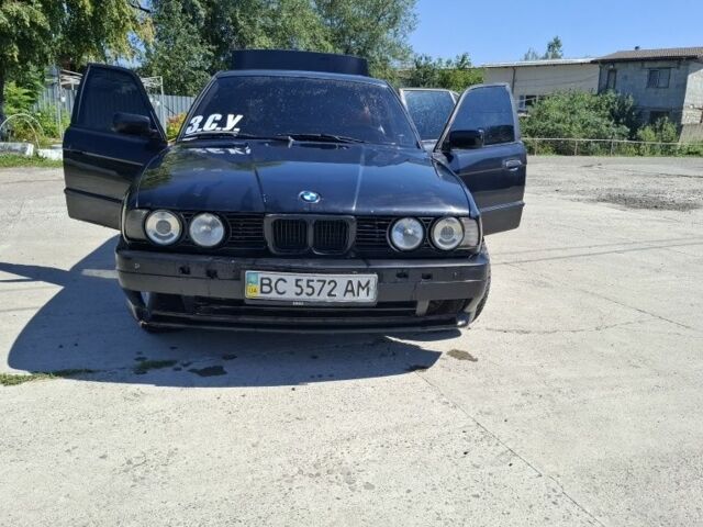 Черный БМВ 5 Серия, объемом двигателя 2.5 л и пробегом 299 тыс. км за 1750 $, фото 21 на Automoto.ua