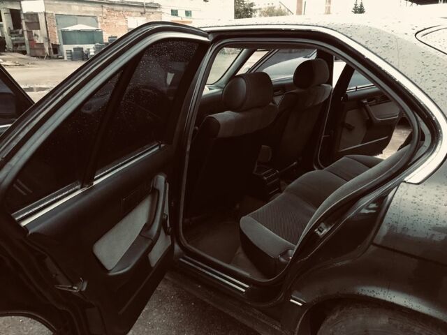 Черный БМВ 5 Серия, объемом двигателя 2 л и пробегом 3 тыс. км за 1700 $, фото 4 на Automoto.ua