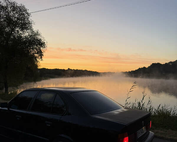 Чорний БМВ 5 Серія, об'ємом двигуна 2.5 л та пробігом 240 тис. км за 5500 $, фото 4 на Automoto.ua