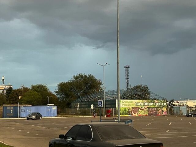 Чорний БМВ 5 Серія, об'ємом двигуна 2 л та пробігом 420 тис. км за 3500 $, фото 2 на Automoto.ua