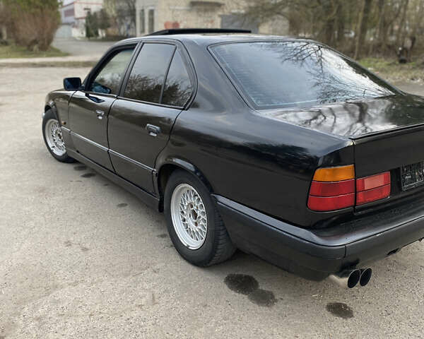 Черный БМВ 5 Серия, объемом двигателя 2.49 л и пробегом 4 тыс. км за 3000 $, фото 4 на Automoto.ua