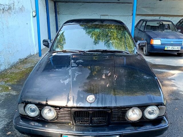 Черный БМВ 5 Серия, объемом двигателя 2.4 л и пробегом 0 тыс. км за 2000 $, фото 2 на Automoto.ua