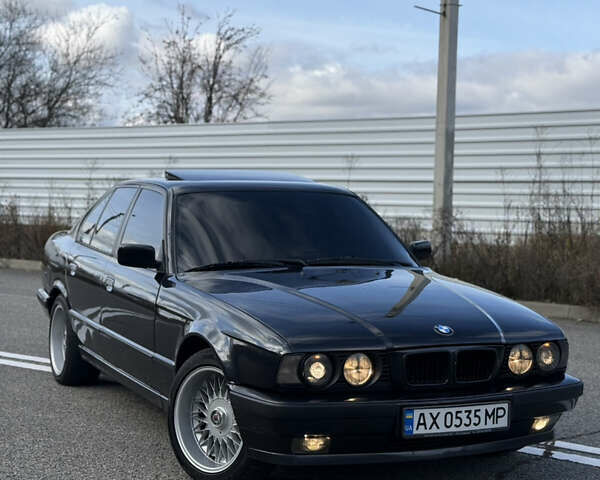 Черный БМВ 5 Серия, объемом двигателя 3.43 л и пробегом 480 тыс. км за 4900 $, фото 1 на Automoto.ua