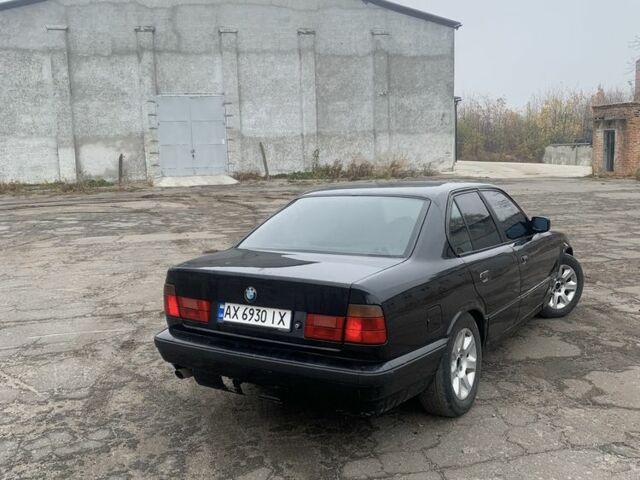 Чорний БМВ 5 Серія, об'ємом двигуна 2 л та пробігом 384 тис. км за 2500 $, фото 1 на Automoto.ua
