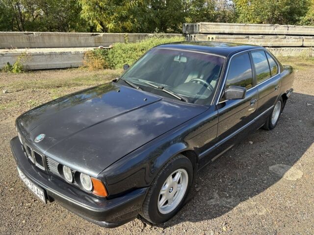 Чорний БМВ 5 Серія, об'ємом двигуна 3 л та пробігом 311 тис. км за 1900 $, фото 8 на Automoto.ua