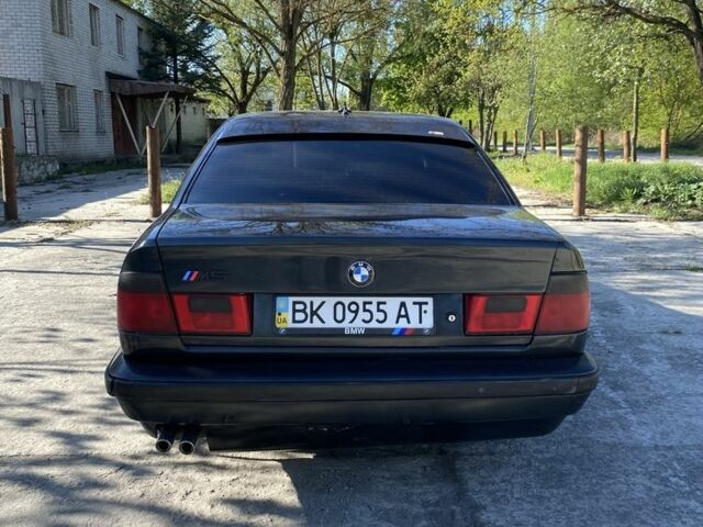 Черный БМВ 5 Серия, объемом двигателя 2 л и пробегом 3 тыс. км за 2400 $, фото 3 на Automoto.ua