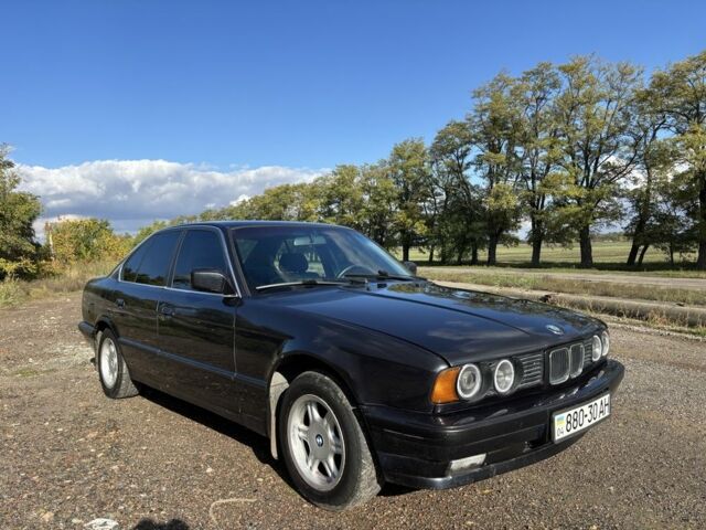 Чорний БМВ 5 Серія, об'ємом двигуна 3 л та пробігом 311 тис. км за 1900 $, фото 7 на Automoto.ua