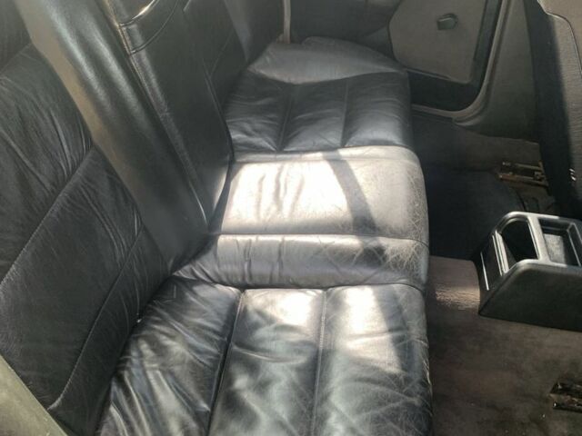 Черный БМВ 5 Серия, объемом двигателя 2 л и пробегом 450 тыс. км за 2100 $, фото 5 на Automoto.ua