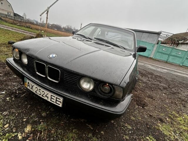 Черный БМВ 5 Серия, объемом двигателя 2 л и пробегом 352 тыс. км за 1600 $, фото 1 на Automoto.ua