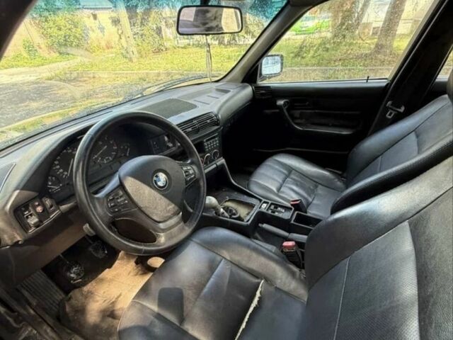 Черный БМВ 5 Серия, объемом двигателя 2 л и пробегом 352 тыс. км за 1600 $, фото 6 на Automoto.ua