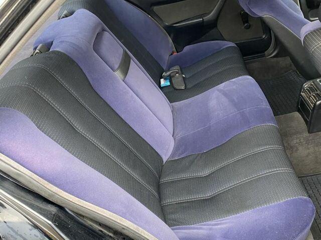 Чорний БМВ 5 Серія, об'ємом двигуна 2 л та пробігом 300 тис. км за 1800 $, фото 4 на Automoto.ua