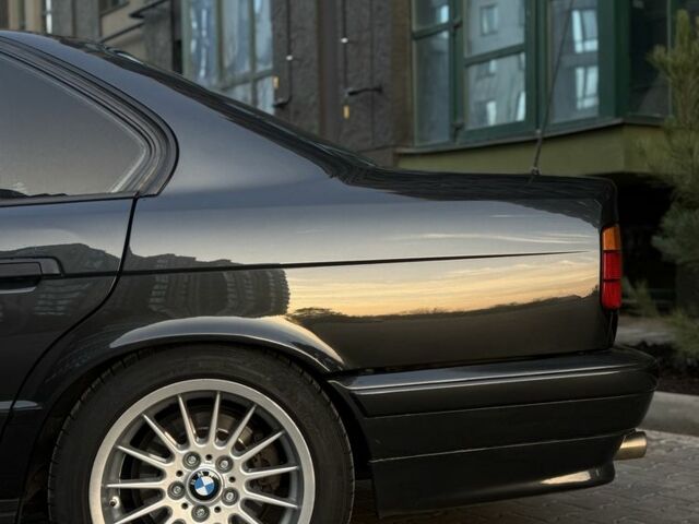 Чорний БМВ 5 Серія, об'ємом двигуна 2.5 л та пробігом 272 тис. км за 6000 $, фото 11 на Automoto.ua