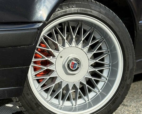 Черный БМВ 5 Серия, объемом двигателя 3.43 л и пробегом 480 тыс. км за 4900 $, фото 11 на Automoto.ua