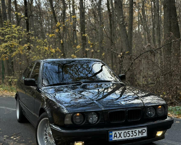 Черный БМВ 5 Серия, объемом двигателя 3.43 л и пробегом 480 тыс. км за 4900 $, фото 21 на Automoto.ua