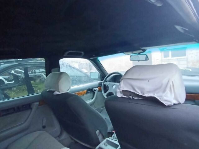 Черный БМВ 5 Серия, объемом двигателя 2.4 л и пробегом 150 тыс. км за 1000 $, фото 3 на Automoto.ua