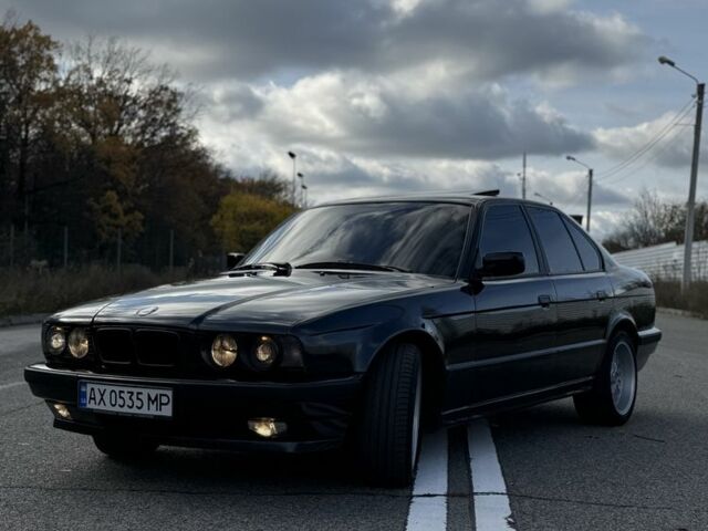 Чорний БМВ 5 Серія, об'ємом двигуна 3.4 л та пробігом 480 тис. км за 4900 $, фото 1 на Automoto.ua